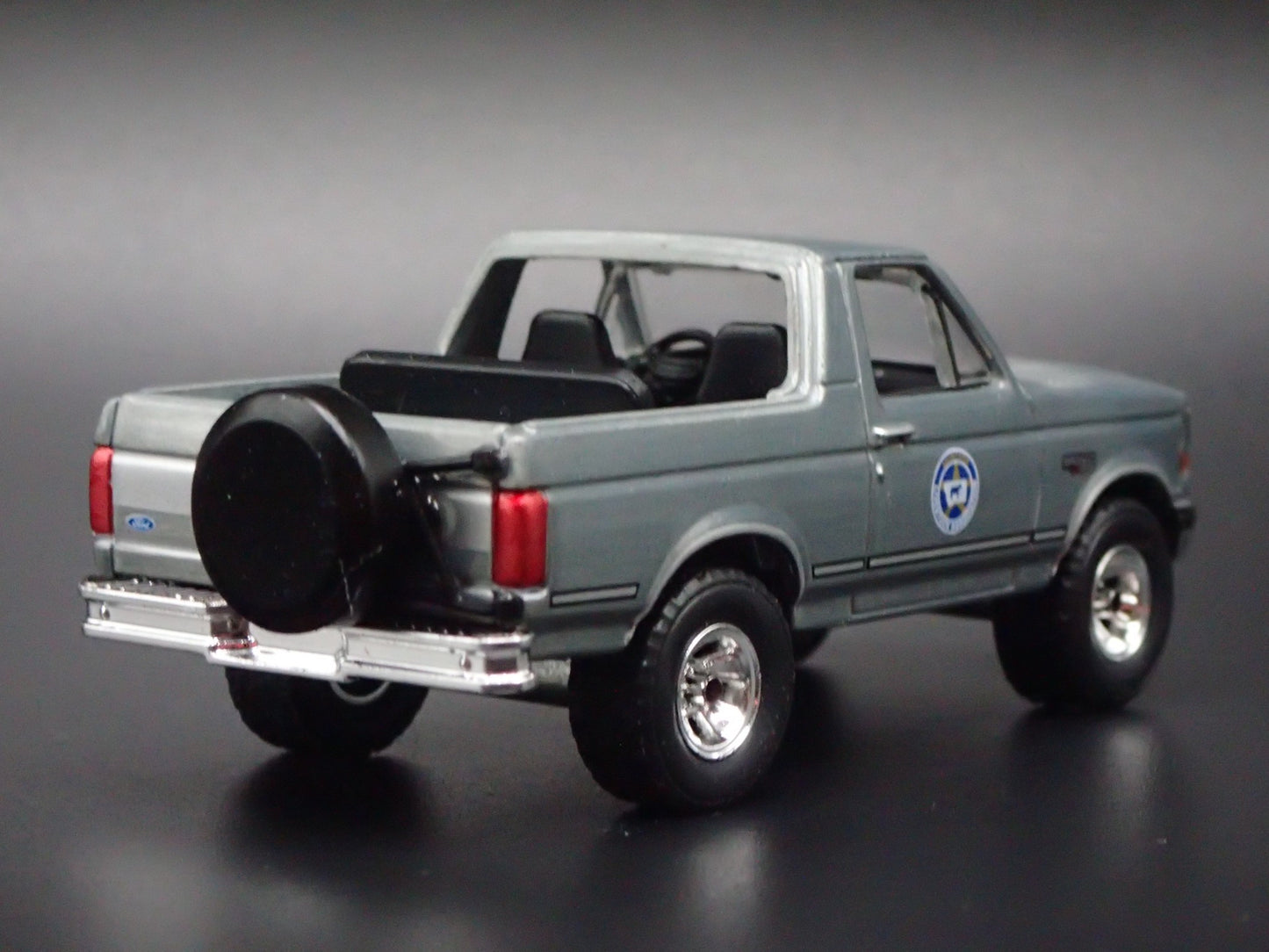 1992 92 FORD BRONCO MONTANA LIVESTOCK ASSOC YELLOWSTONE 1:64 SCALE DIECAST MODEL