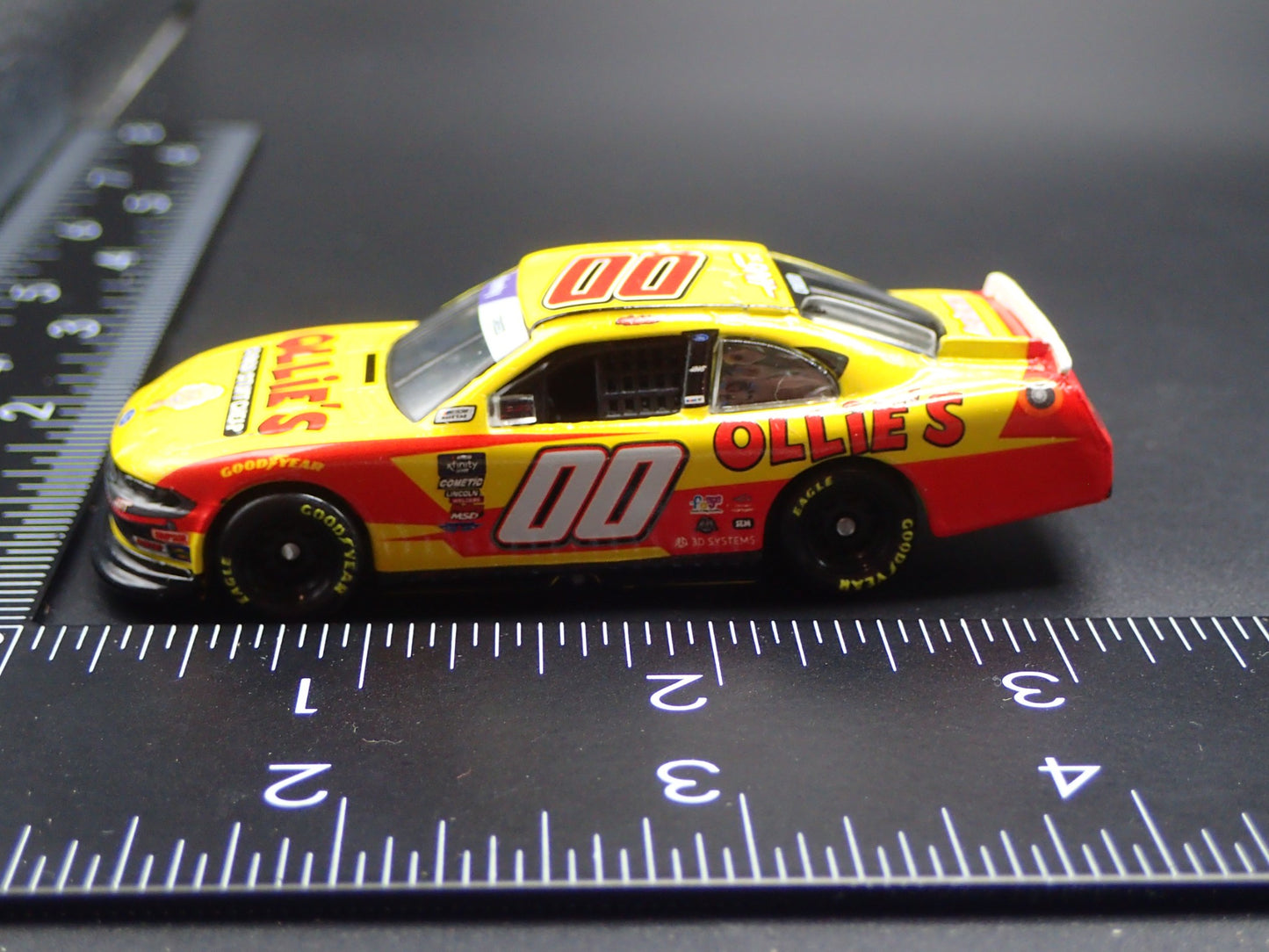 2025 FORD XF MUSTANG 00 SHELDON CREED OLLIES BARGIN NASCAR 1:64 SCALE MODEL CAR