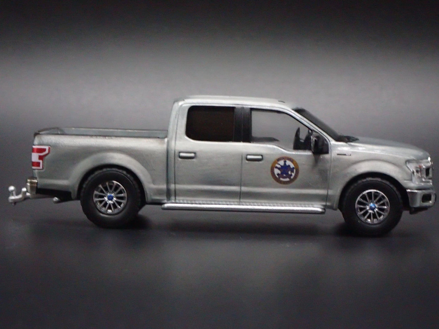 2018 FORD F150 PICKUP TRUCK MONTANA LIVESTOCK ASSOC 1:64 SCALE DIECAST MODEL CAR