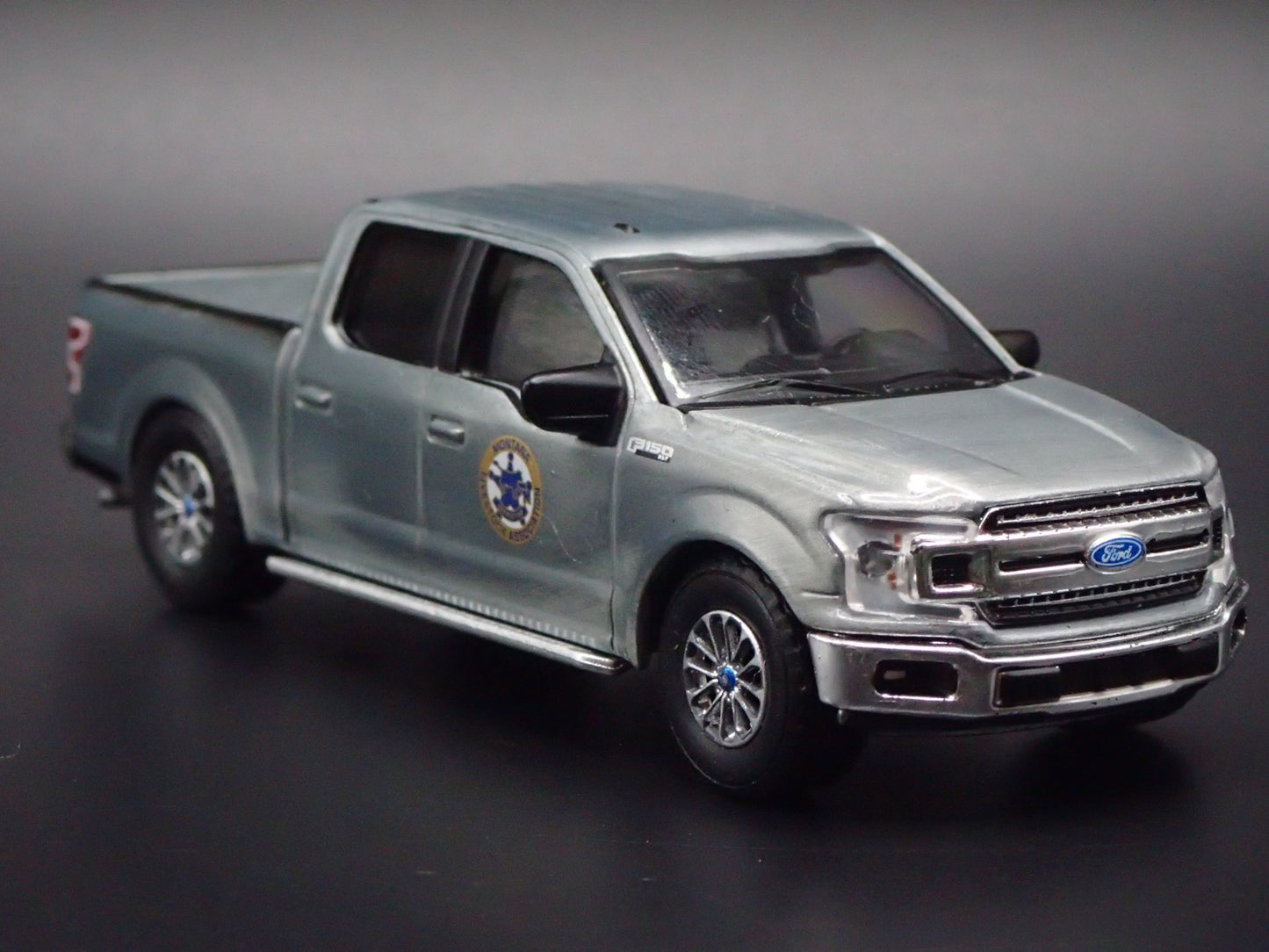 2018 FORD F150 PICKUP TRUCK MONTANA LIVESTOCK ASSOC 1:64 SCALE DIECAST MODEL CAR