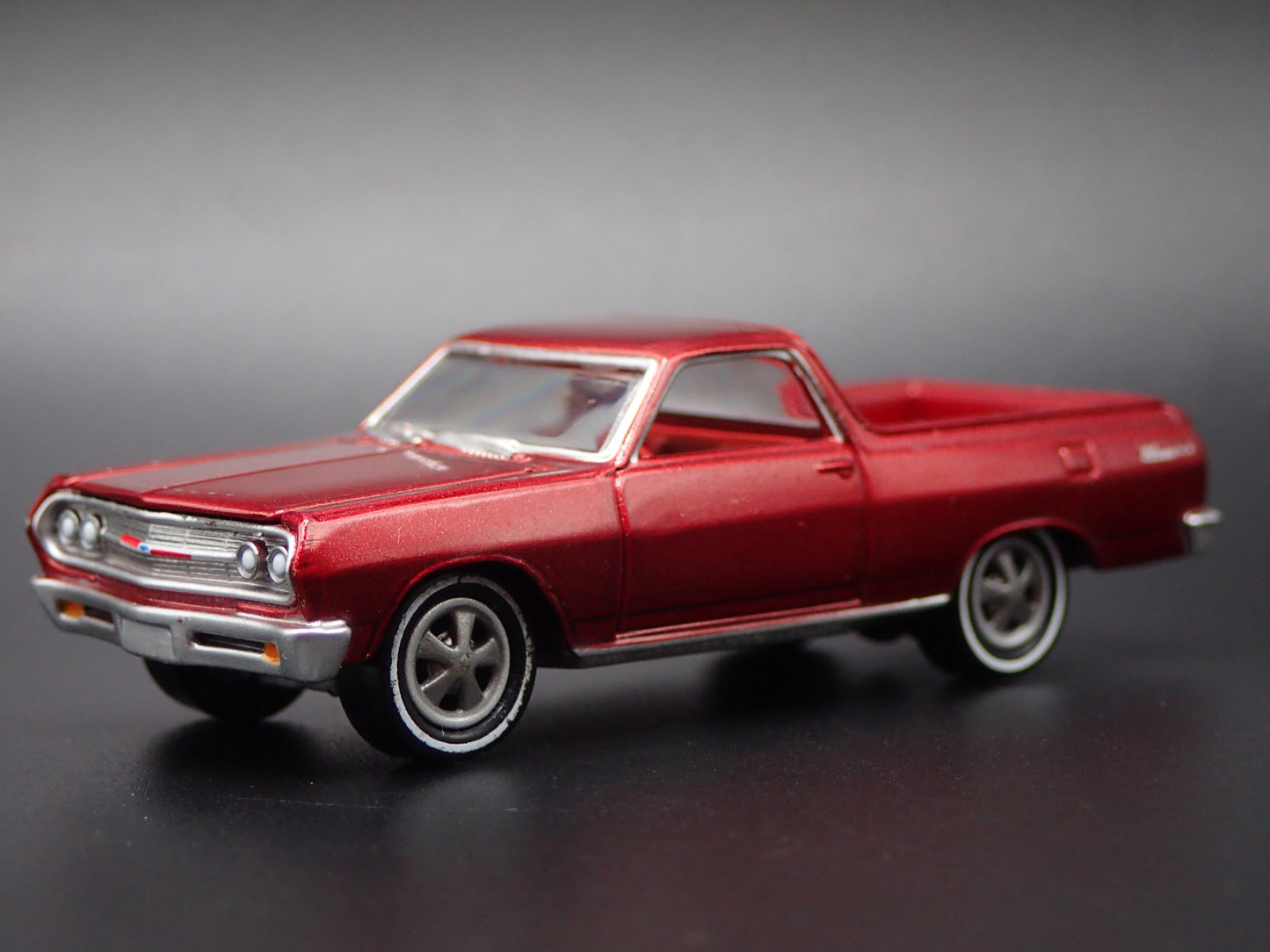 1964 64 CHEVY CHEVROLET EL CAMINO BURGUNDY 1:64 SCALE DIORAMA DIECAST MODEL CAR