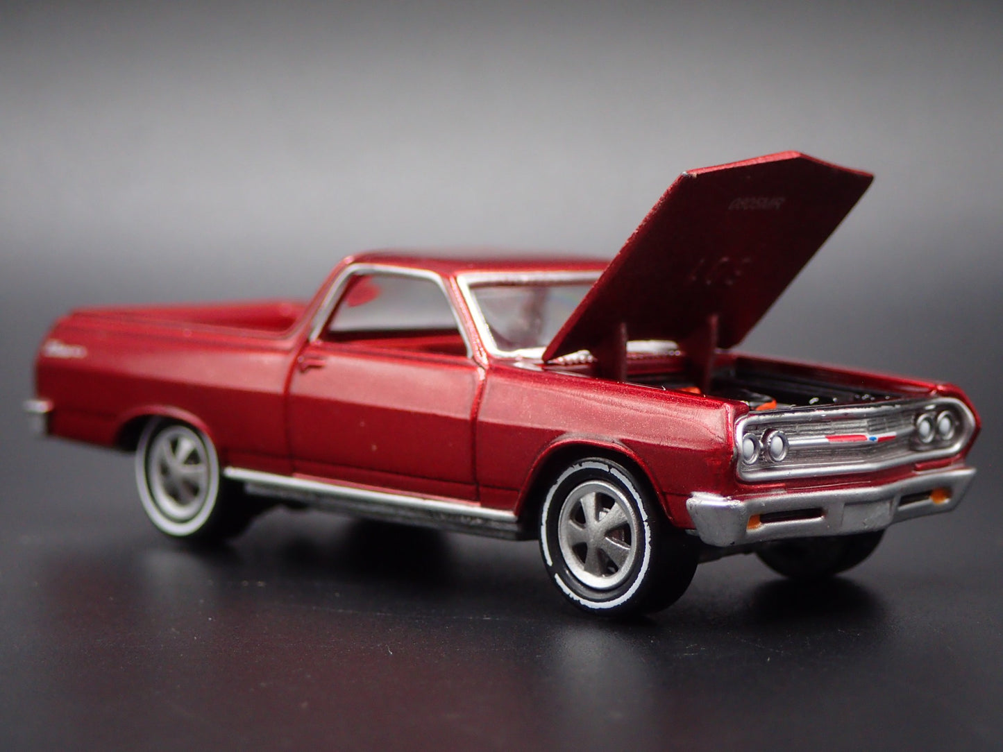 1964 64 CHEVY CHEVROLET EL CAMINO BURGUNDY 1:64 SCALE DIORAMA DIECAST MODEL CAR
