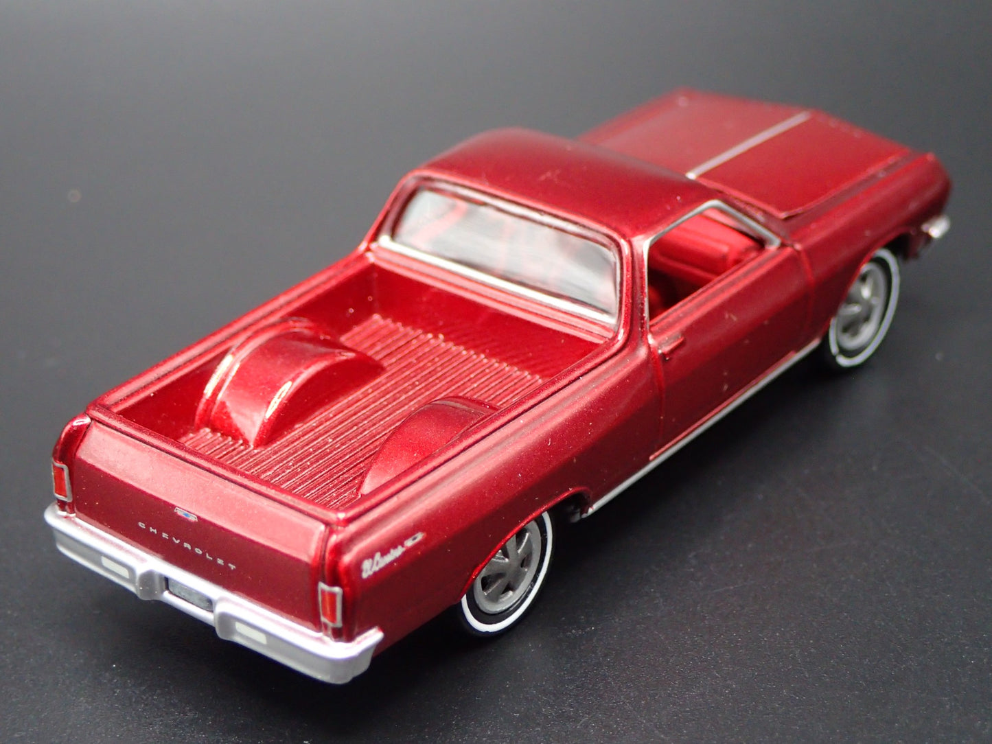 1964 64 CHEVY CHEVROLET EL CAMINO BURGUNDY 1:64 SCALE DIORAMA DIECAST MODEL CAR