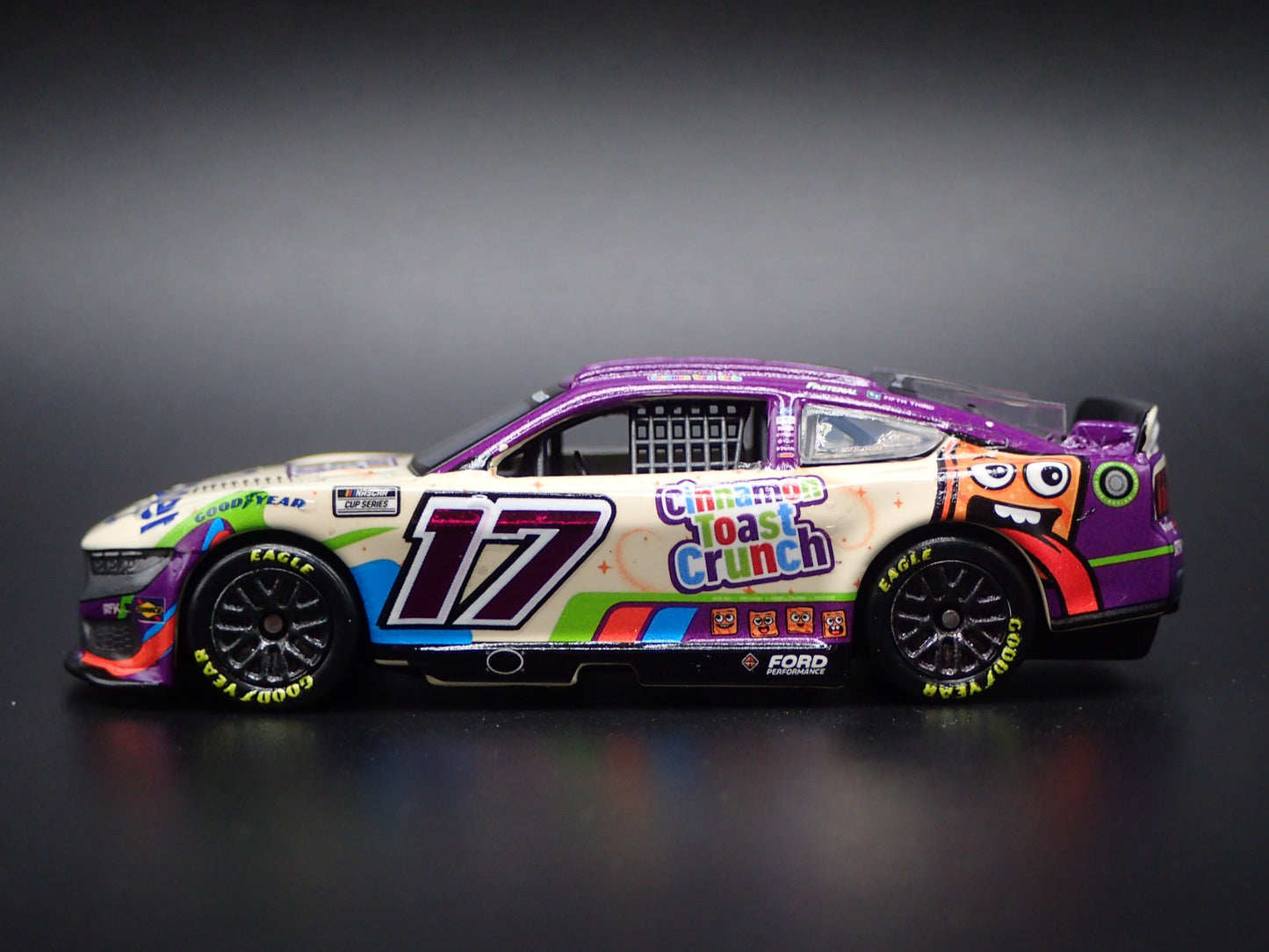 2025 FORD MUSTANG 17 CHRIS BUESCHER CINNAMON TOAST NASCAR 1:64 SCALE DIECAST CAR