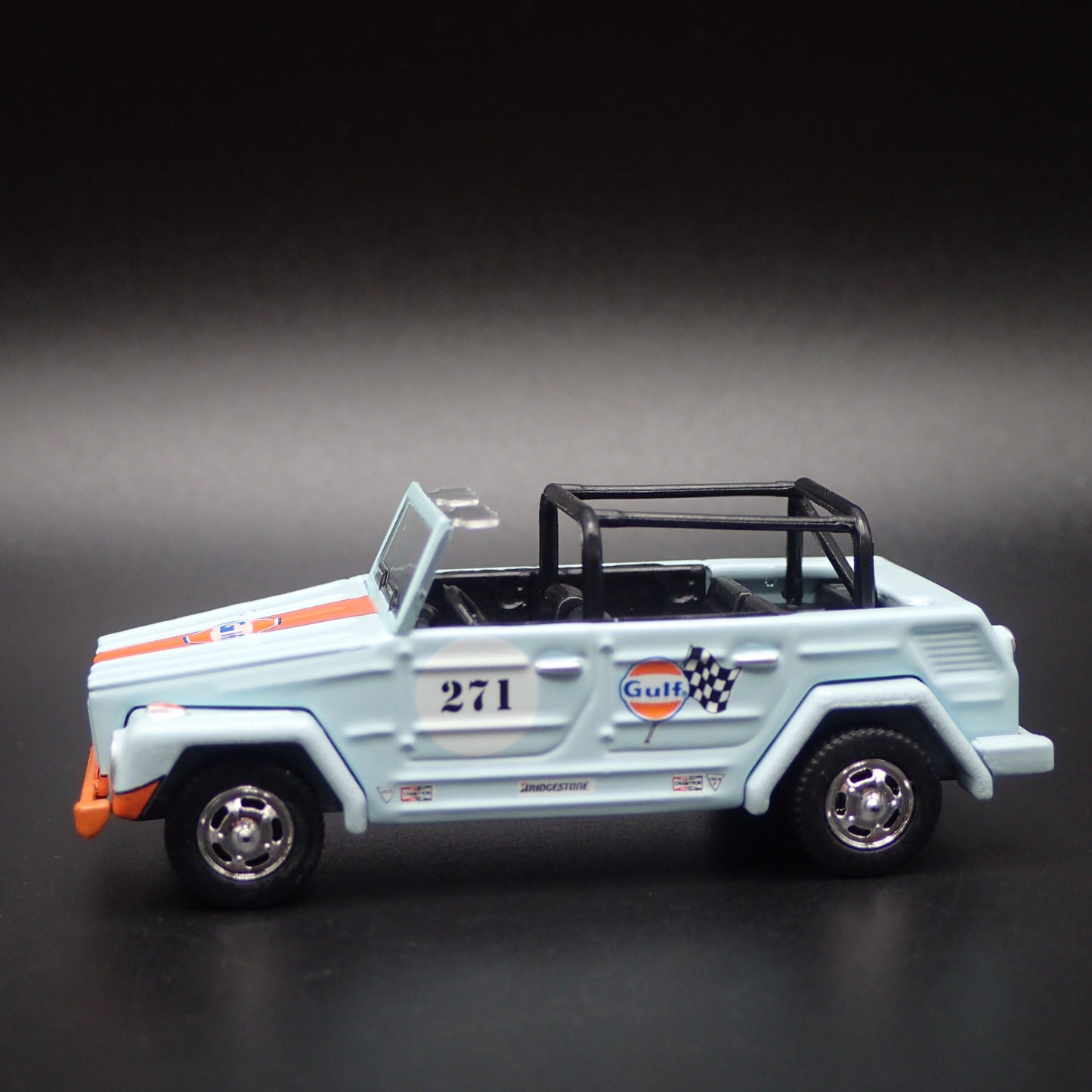 VOLKSWAGEN THING TYPE 181 GULF 1:64 SCALE COLLECTIBLE DIORAMA DIECAST MODEL CAR