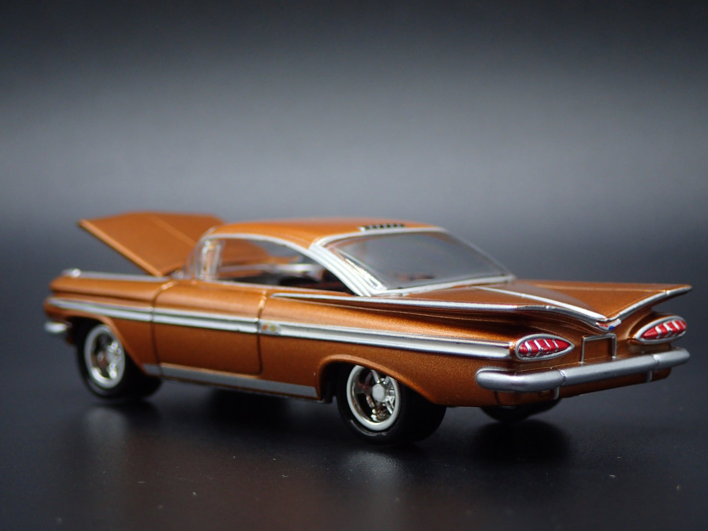 1959 59 CHEVY CHEVROLET IMPALA BRONZE 1:64 SCALE COLLECTIBLE DIECAST MODEL CAR