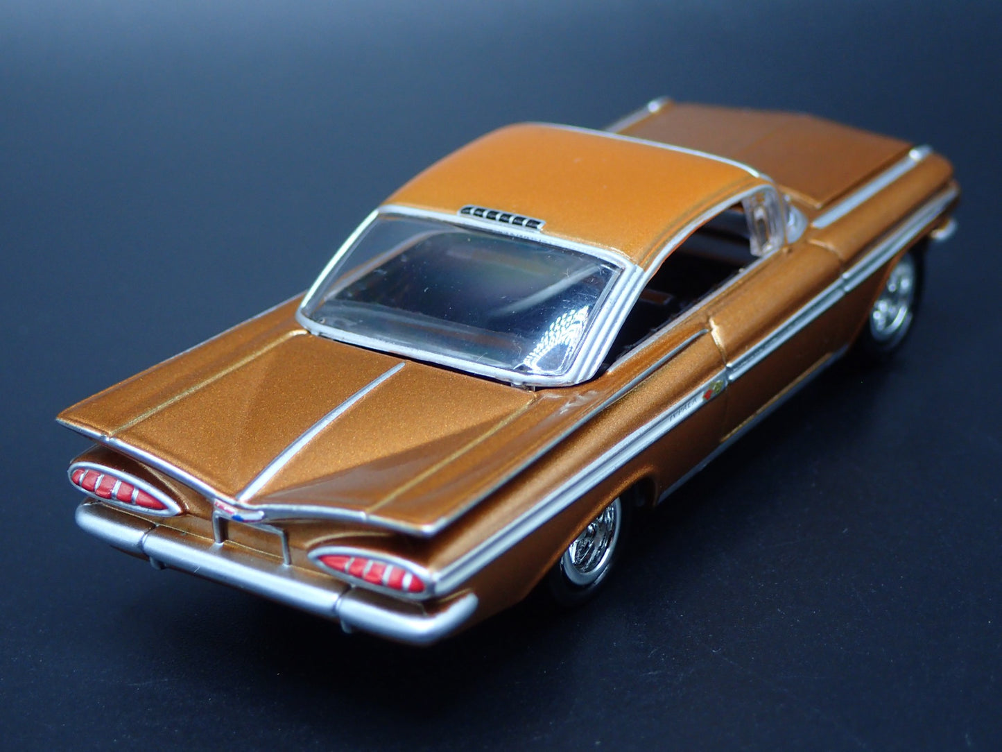 1959 59 CHEVY CHEVROLET IMPALA BRONZE 1:64 SCALE COLLECTIBLE DIECAST MODEL CAR
