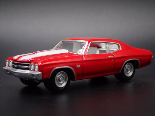 1970 70 CHEVY CHEVROLET CHEVELLE SS RED 1:64 SCALE DIORAMA DIECAST MODEL CAR