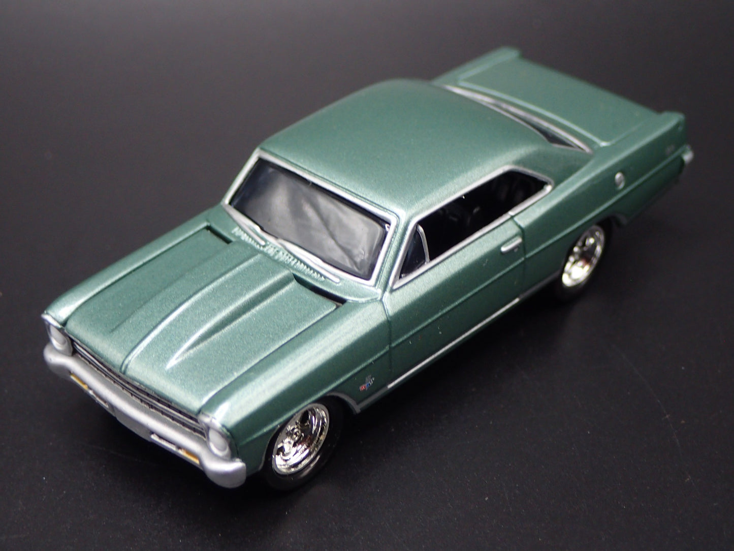 1967 67 CHEVY CHEVROLET NOVA SS GREEN RARE 1:64 SCALE DIORAMA DIECAST MODEL CAR