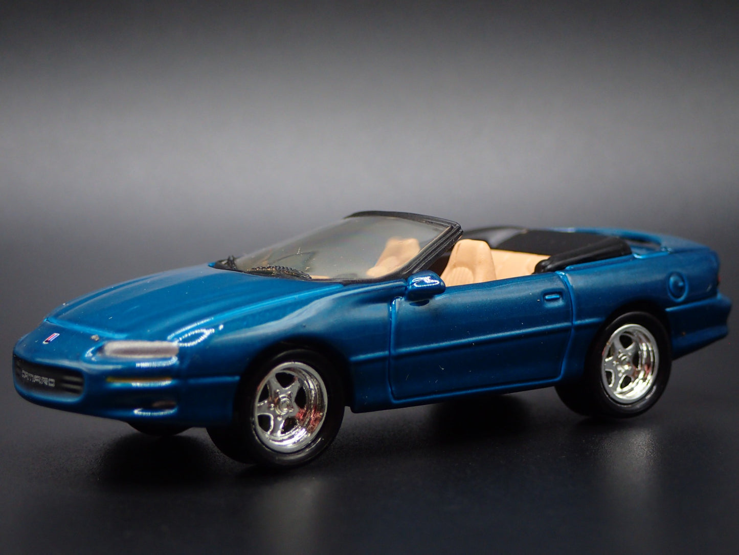 1993-2002 CHEVY CHEVROLET CAMARO CONVERTIBLE GREEN 1:64 SCALE DIECAST MODEL CAR