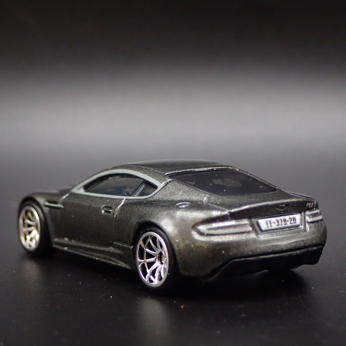 2008-2012 ASTON MARTIN DBS 007 CASINO ROYALE GRAY 1/64 SCALE DIECAST MODEL CAR