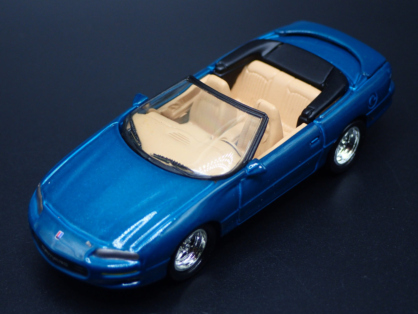 1993-2002 CHEVY CHEVROLET CAMARO CONVERTIBLE GREEN 1:64 SCALE DIECAST MODEL CAR