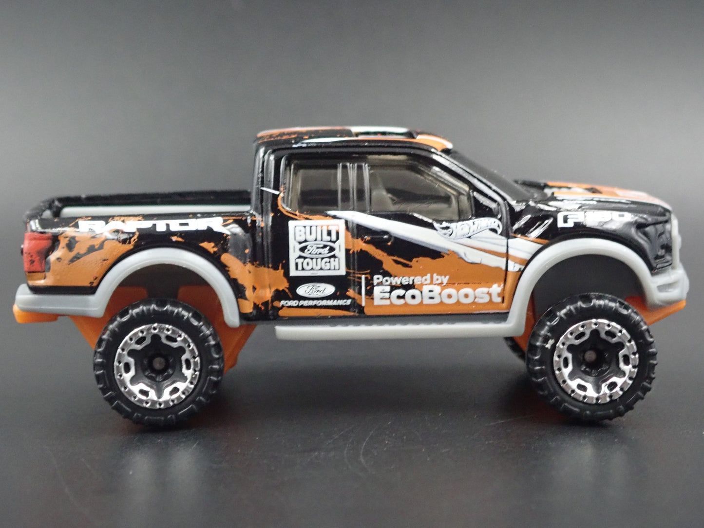 2017 - 2020 FORD F150 RAPTOR PICKUP TRUCK BLACK 1:64 SCALE DIECAST MODEL CAR