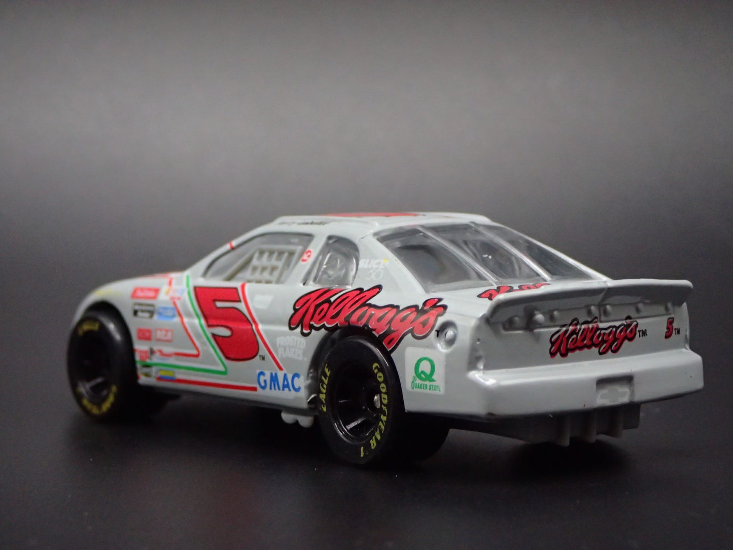 1996 CHEVY CHEVROLET MONTE CARLO 5 TERRY LABONTE NASCAR 1:64 DIECAST MODEL CAR