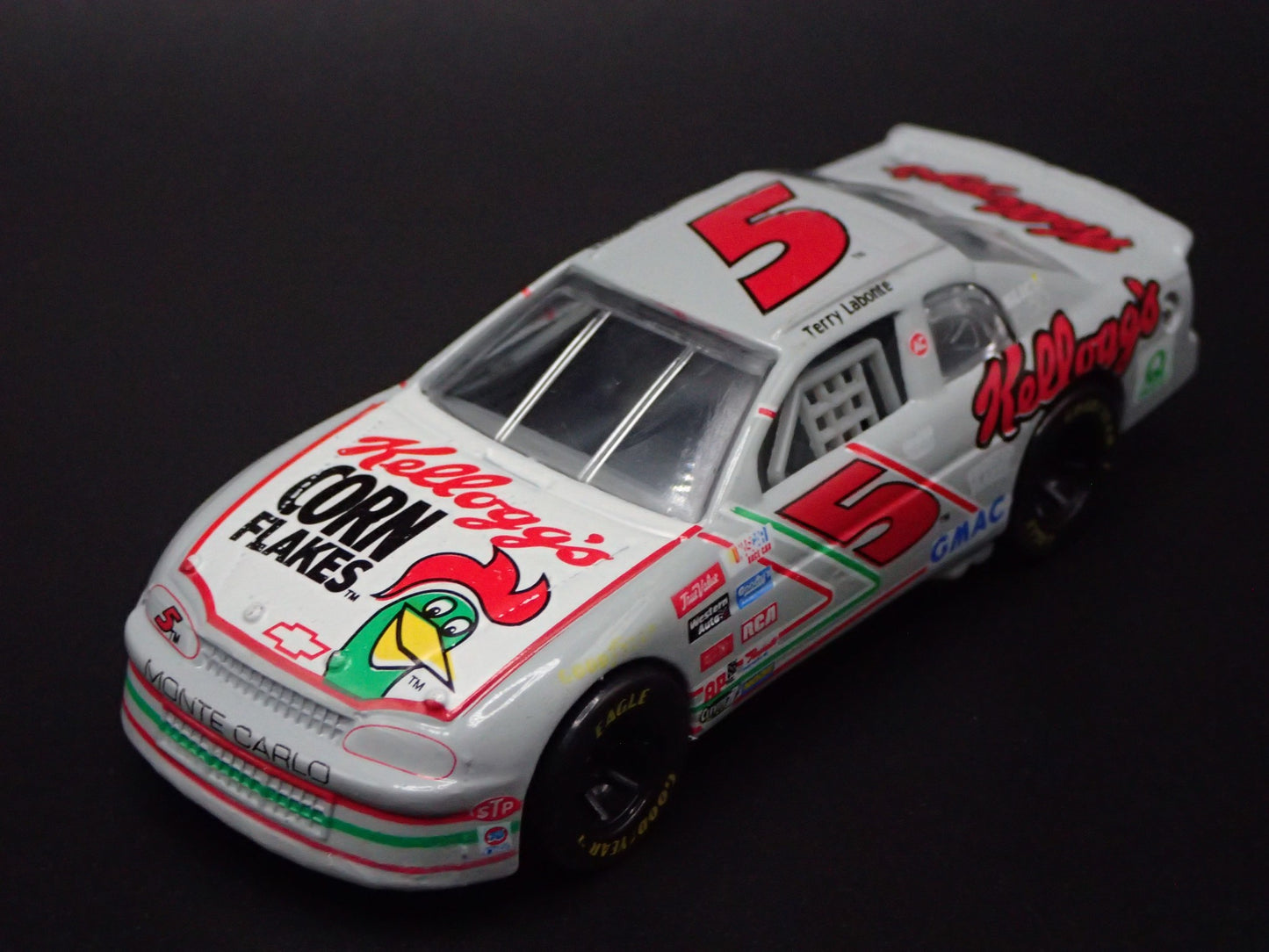 1996 CHEVY CHEVROLET MONTE CARLO 5 TERRY LABONTE NASCAR 1:64 DIECAST MODEL CAR
