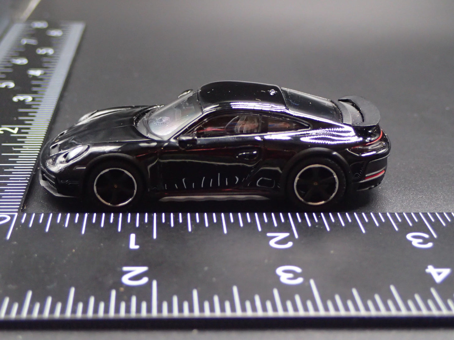 PORSCHE 911 DAKAR RALLYE OFF ROAD BLACK 1/64 SCALE COLLECTIBLE DIECAST MODEL CAR