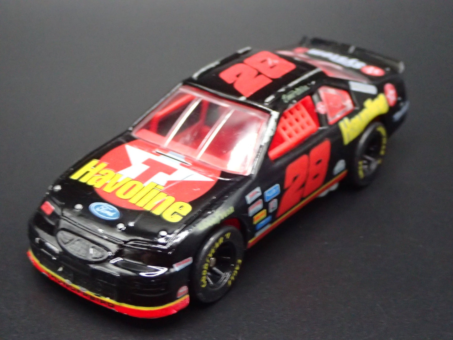 1996 96 FORD THUNDERBIRD 28 ERNIE IRVAN HAVOLINE NASCAR 1:64 DIECAST MODEL CAR