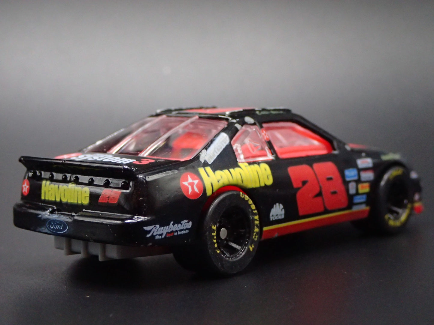 1996 96 FORD THUNDERBIRD 28 ERNIE IRVAN HAVOLINE NASCAR 1:64 DIECAST MODEL CAR