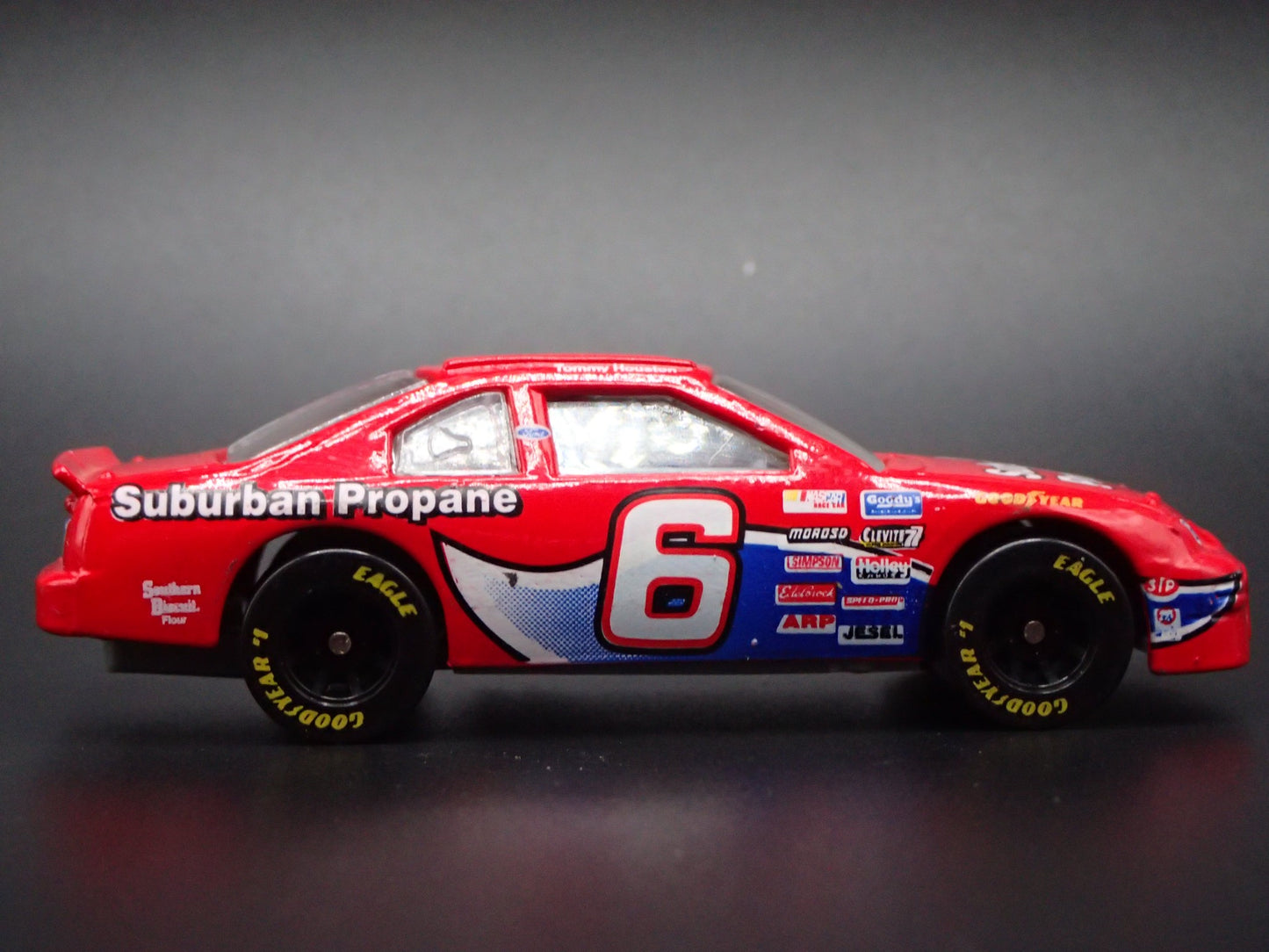 1996 96 FORD THUNDERBIRD 6 TOMMY HOUSTON NASCAR 1:64 SCALE DIECAST MODEL CAR