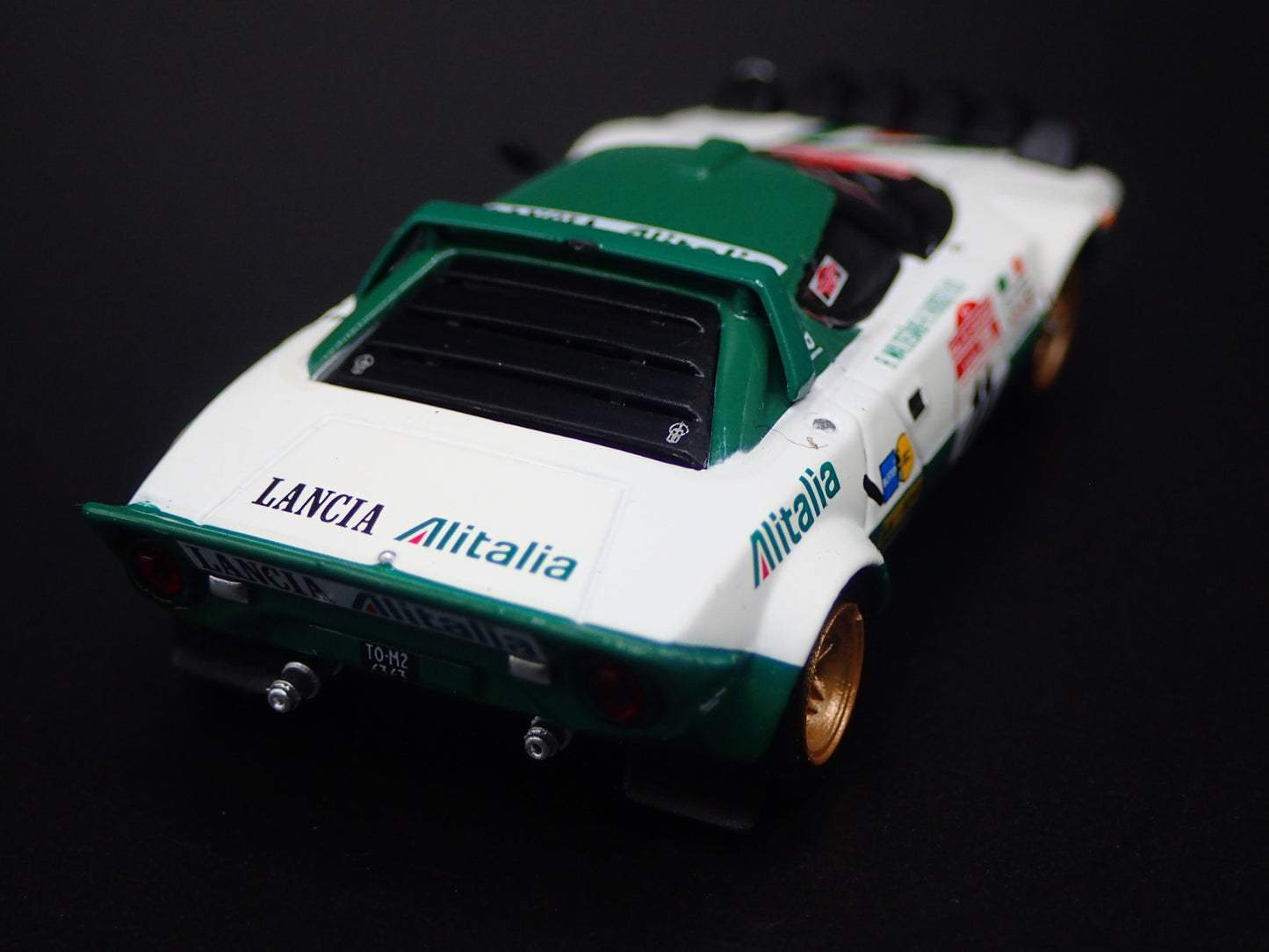 1973-1978 LANCIA STRATOS HF #11 ALITALIA RACE CAR 1:64 SCALE DIECAST MODEL CAR