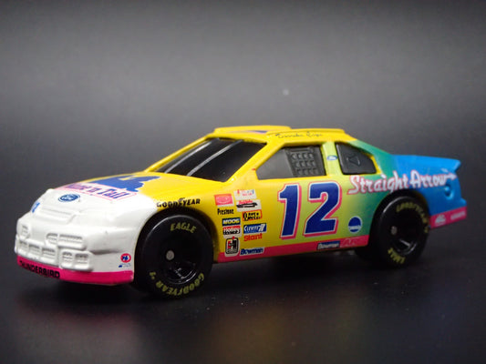 1996 96 FORD THUNDERBIRD 12 DERRIKE COPE NASCAR 1:64 SCALE DIECAST MODEL CAR