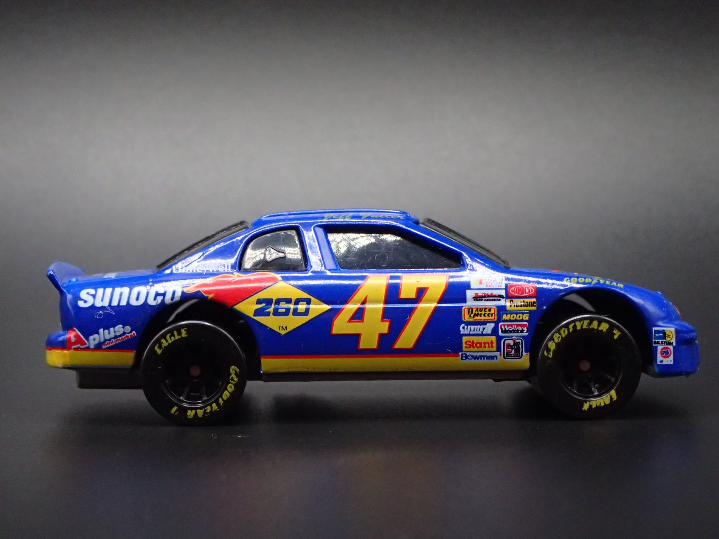 1996 96 CHEVY CHEVROLET MONTE CARLO 47 JEFF FULLER NASCAR 1:64 DIECAST MODEL CAR
