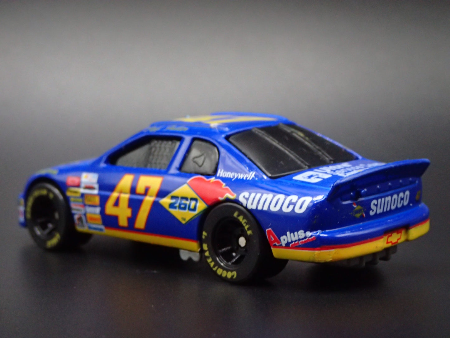 1996 96 CHEVY CHEVROLET MONTE CARLO 47 JEFF FULLER NASCAR 1:64 DIECAST MODEL CAR