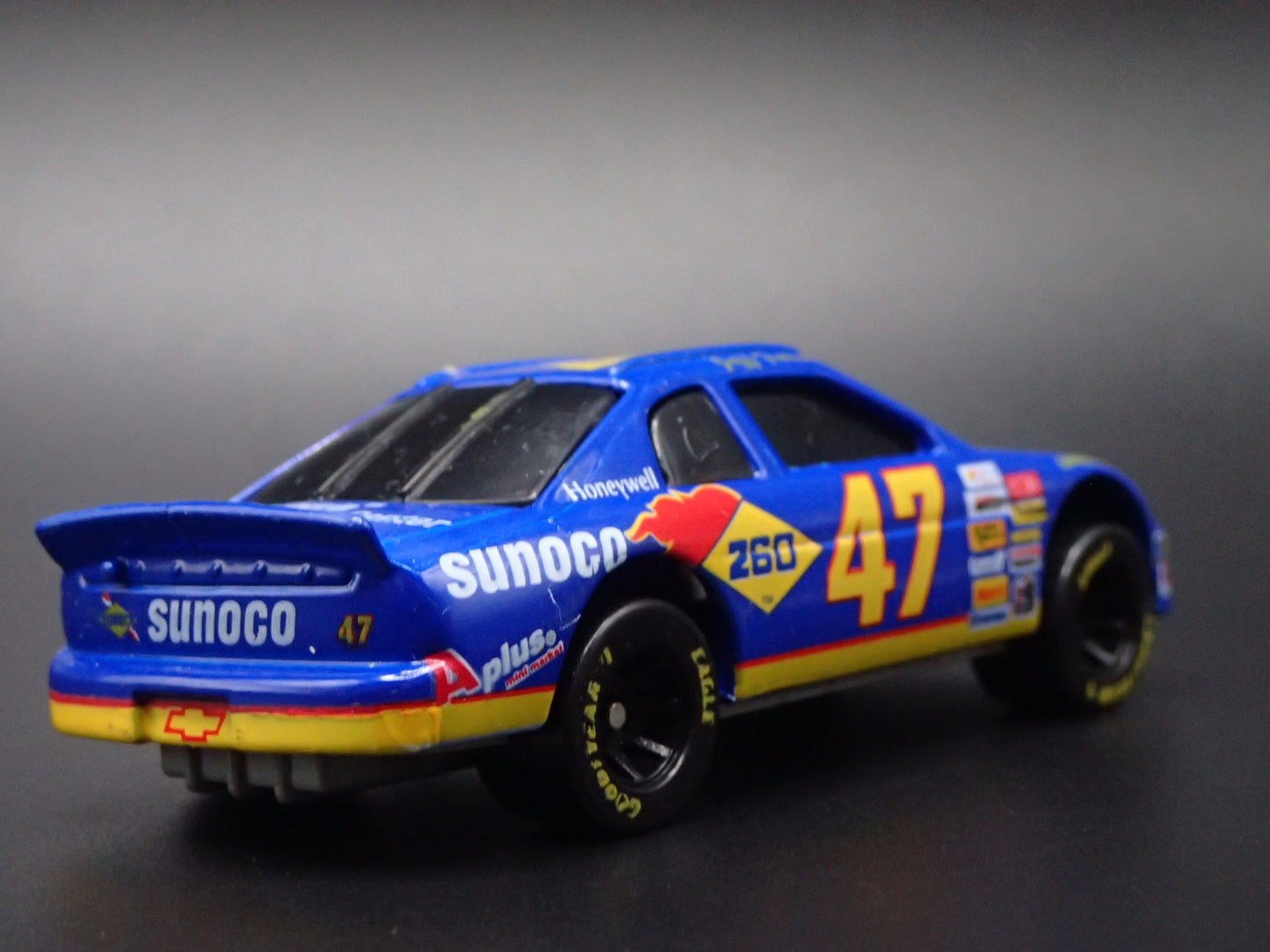 1996 96 CHEVY CHEVROLET MONTE CARLO 47 JEFF FULLER NASCAR 1:64 DIECAST MODEL CAR