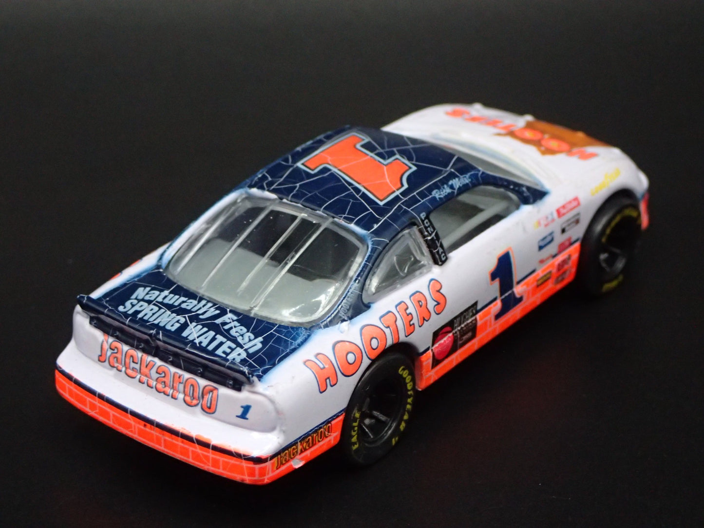 1996 96 PONTIAC GRAND PRIX 1 RICK MAST HOOTERS NASCAR 1:64 DIECAST MODEL CAR