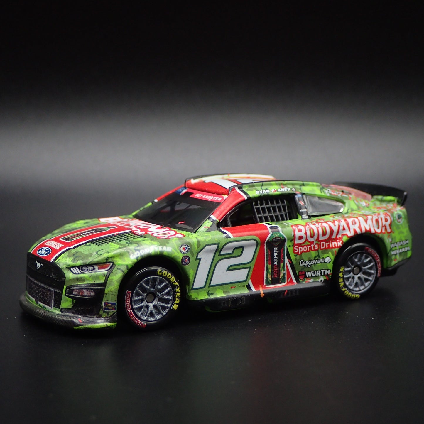 2023 23 FORD MUSTANG 12 RYAN BLANEY BODYARMOR CAMO NASCAR 1:64 SCALE DIECAST CAR