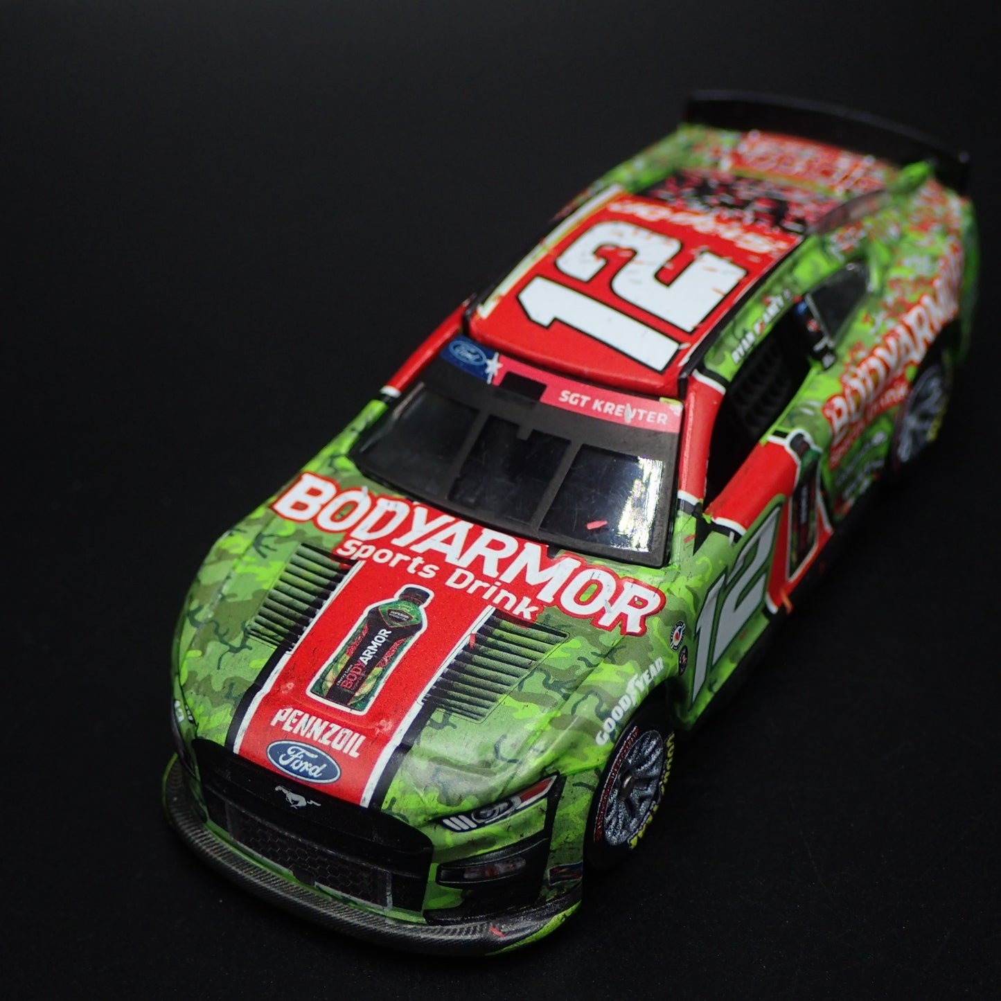 2023 23 FORD MUSTANG 12 RYAN BLANEY BODYARMOR CAMO NASCAR 1:64 SCALE DIECAST CAR