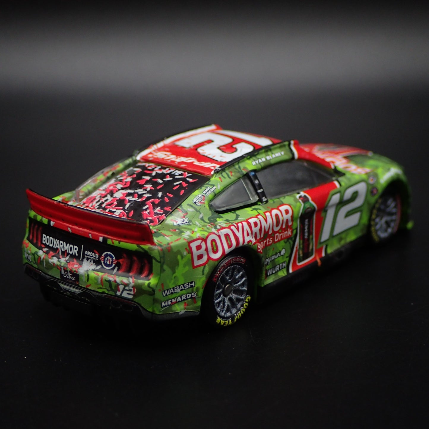 2023 23 FORD MUSTANG 12 RYAN BLANEY BODYARMOR CAMO NASCAR 1:64 SCALE DIECAST CAR
