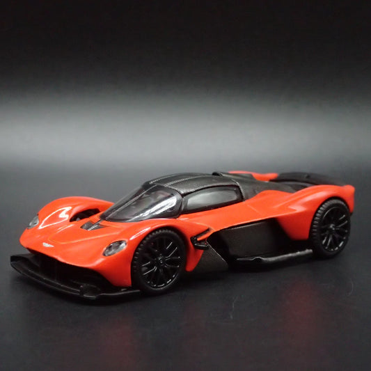2021-2024 ASTON MARTIN VALKYRIE SUPER CAR ORANGE 1/64 SCALE DIECAST MODEL CAR