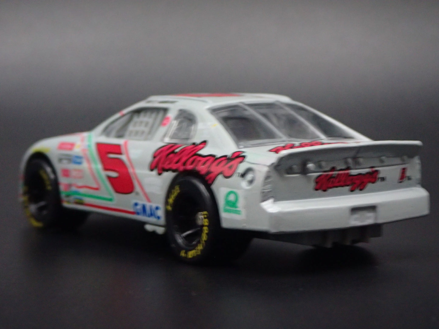 1996 CHEVY CHEVROLET MONTE CARLO 5 TERRY LABONTE NASCAR 1:64 DIECAST MODEL CAR