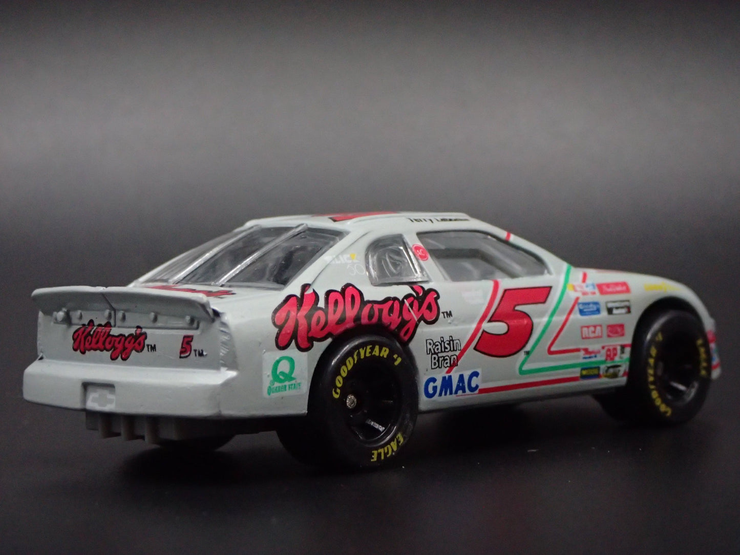 1996 CHEVY CHEVROLET MONTE CARLO 5 TERRY LABONTE NASCAR 1:64 DIECAST MODEL CAR