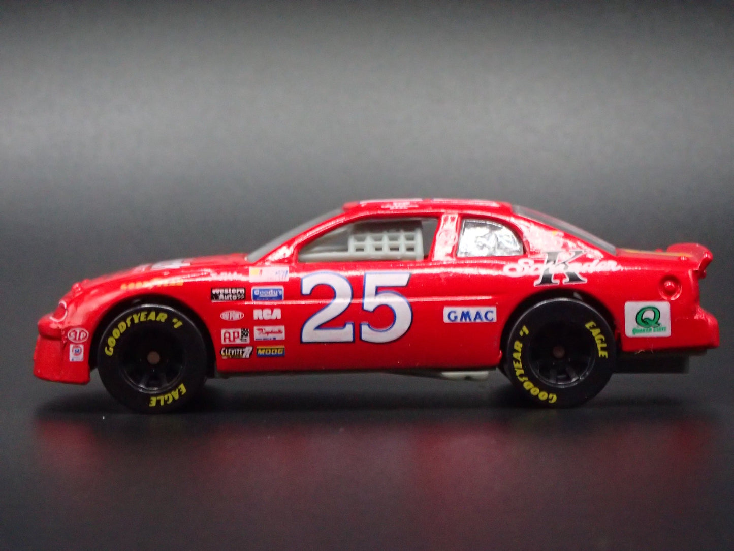 1996 CHEVY CHEVROLET MONTE CARLO 25 KEN SCHRADER NASCAR 1:64 DIECAST MODEL CAR
