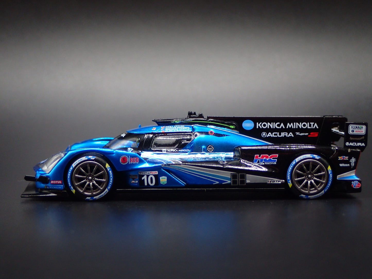 ACURA ARX-06 GTP #10 KONICA 2024 IMSA DAYTONA 24 HR 1:64 SCALE DIECAST MODEL CAR