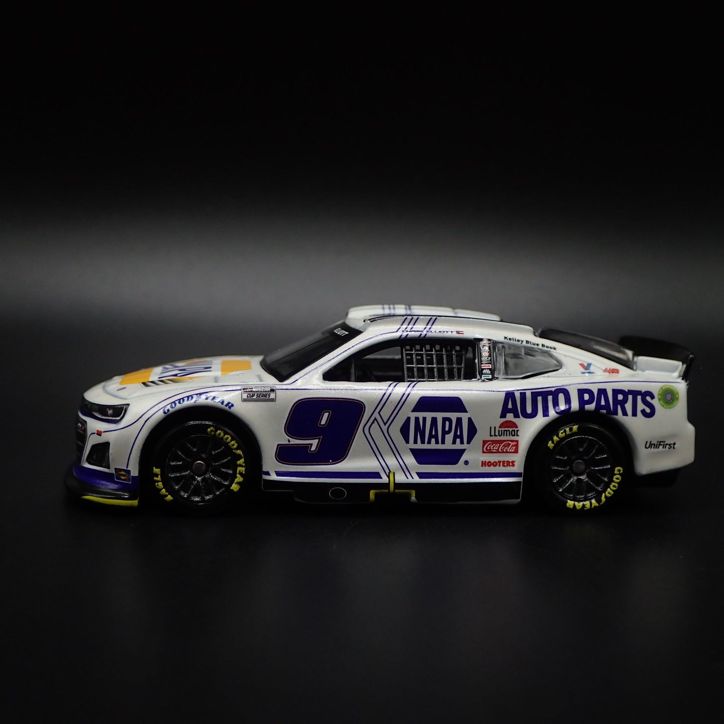 2024 24 CHEVY CAMARO ZL1 9 CHASE ELLIOTT NAPA NASCAR 1:64 DIECAST MODEL CAR