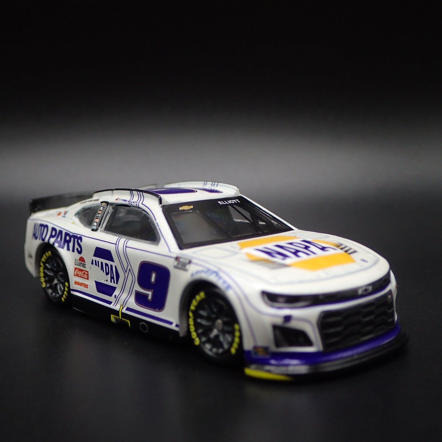 2024 24 CHEVY CAMARO ZL1 9 CHASE ELLIOTT NAPA NASCAR 1:64 DIECAST MODEL CAR