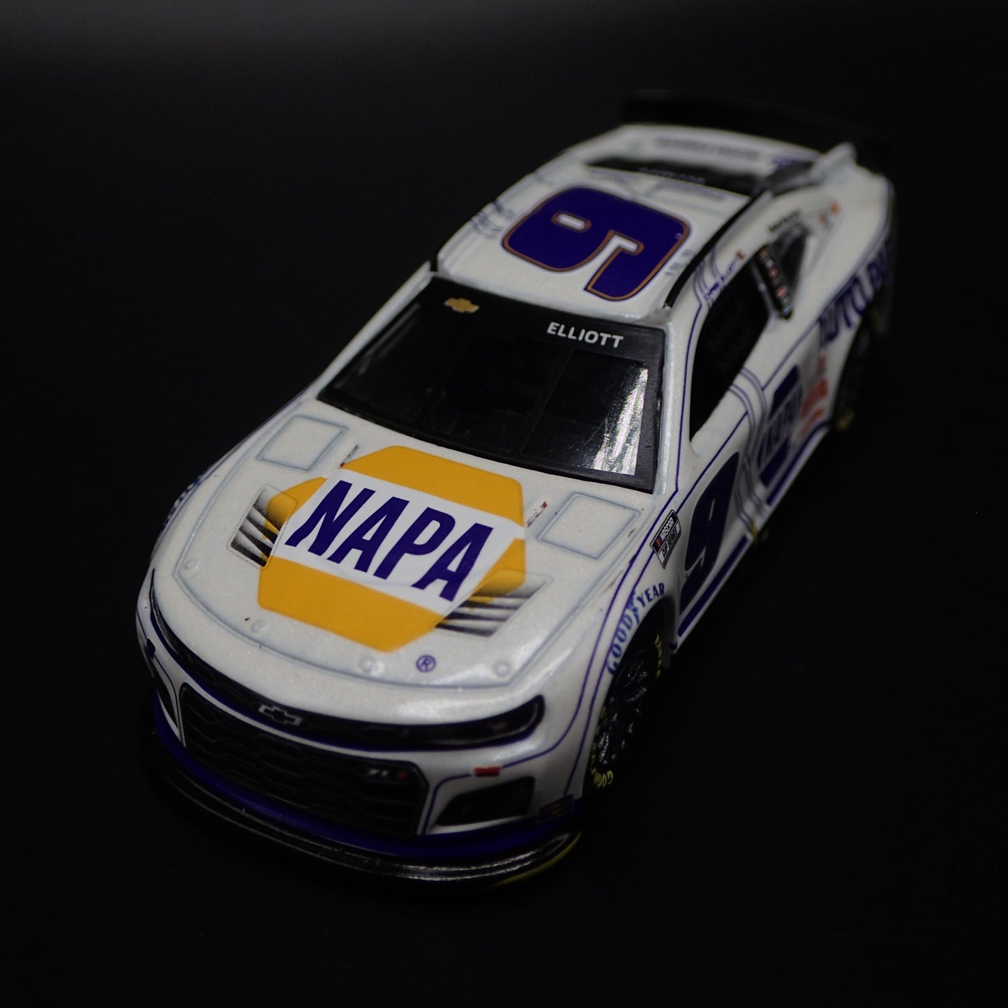2024 24 CHEVY CAMARO ZL1 9 CHASE ELLIOTT NAPA NASCAR 1:64 DIECAST MODEL CAR