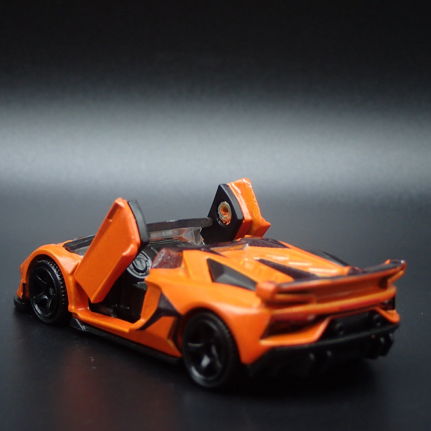 2019-2021 LAMBORGHINI AVENTADOR SVJ ROADSTER SUPERCAR 1:64 DIECAST MODEL CAR