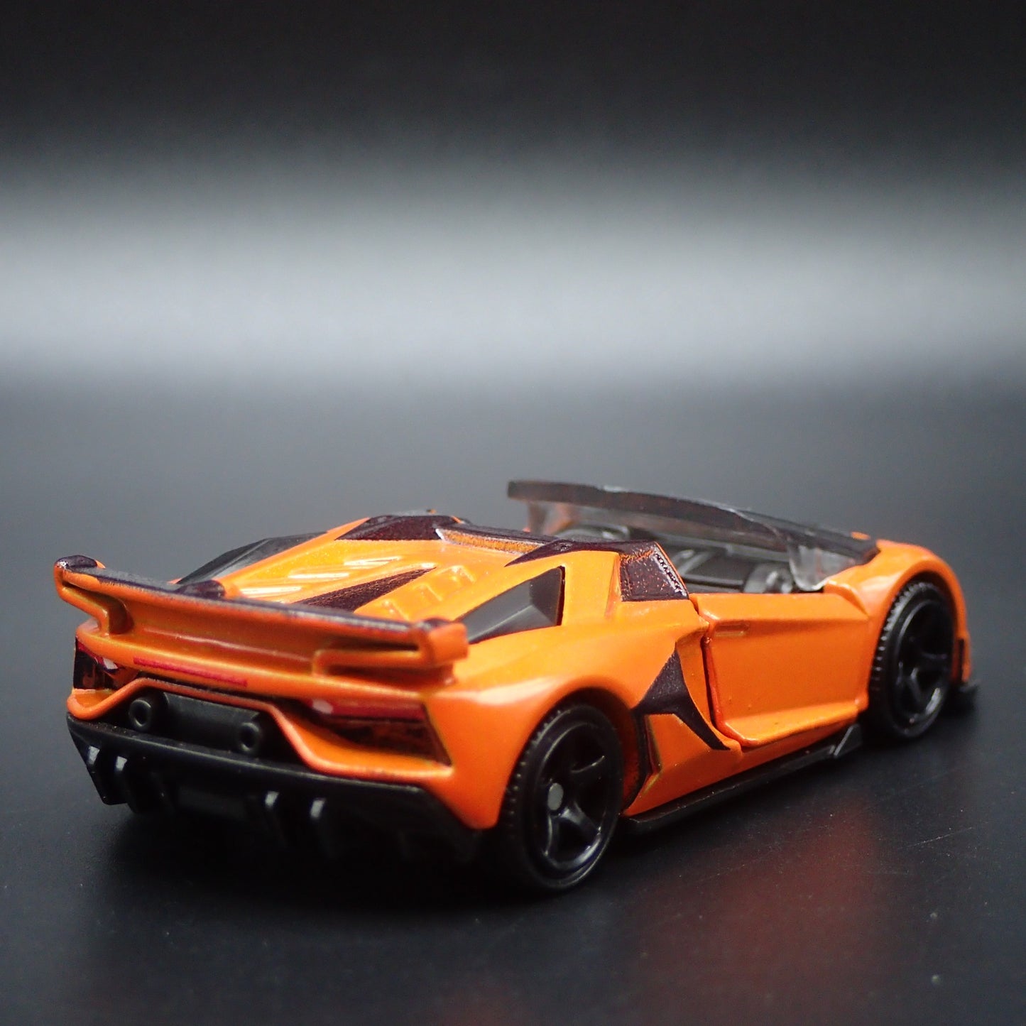 2019-2021 LAMBORGHINI AVENTADOR SVJ ROADSTER SUPERCAR 1:64 DIECAST MODEL CAR