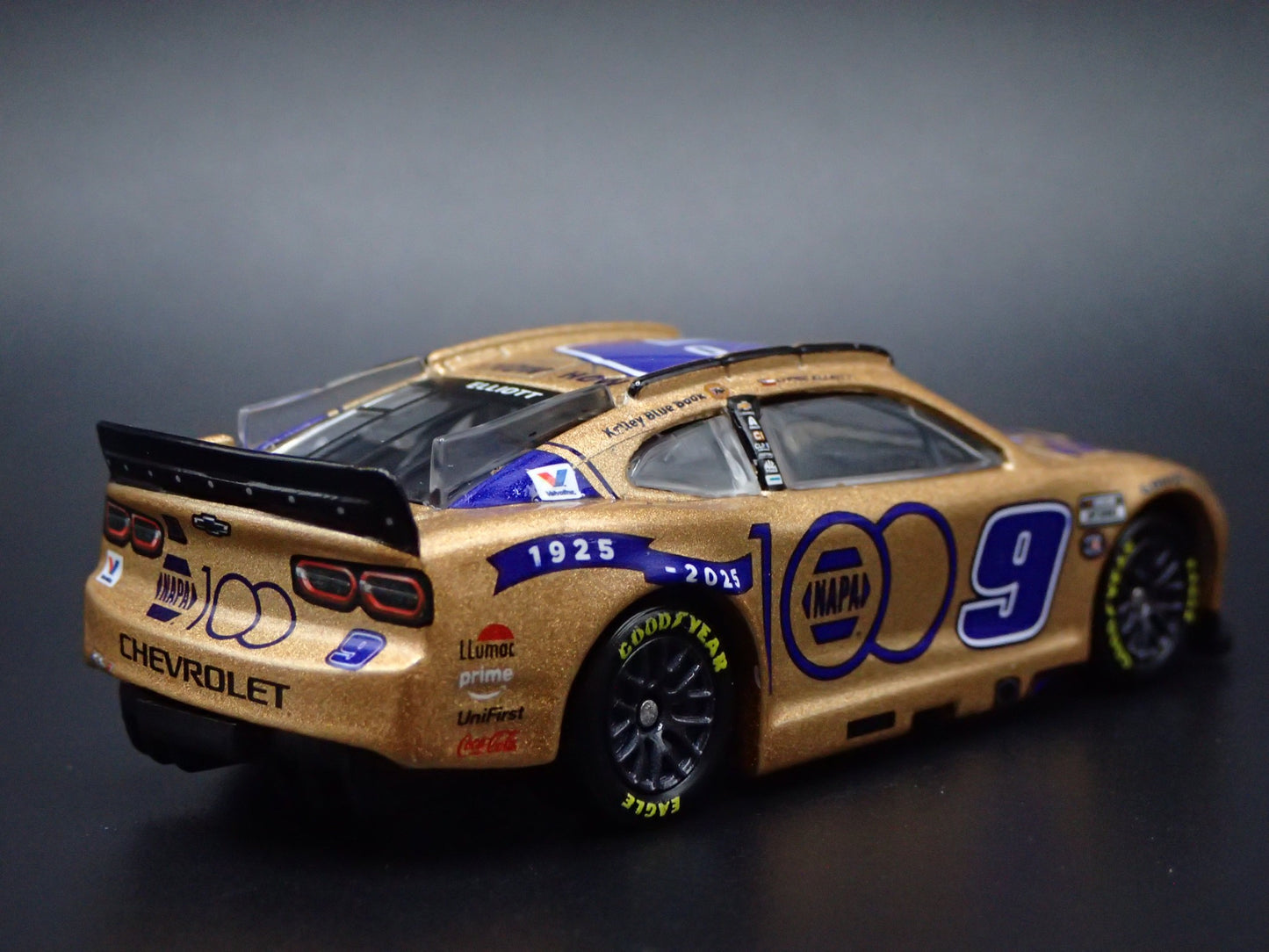 2025 25 CHEVROLET 9 CHASE ELLIOTT NAPA 100 GOLD NASCAR 1:64 DIECAST MODEL CAR