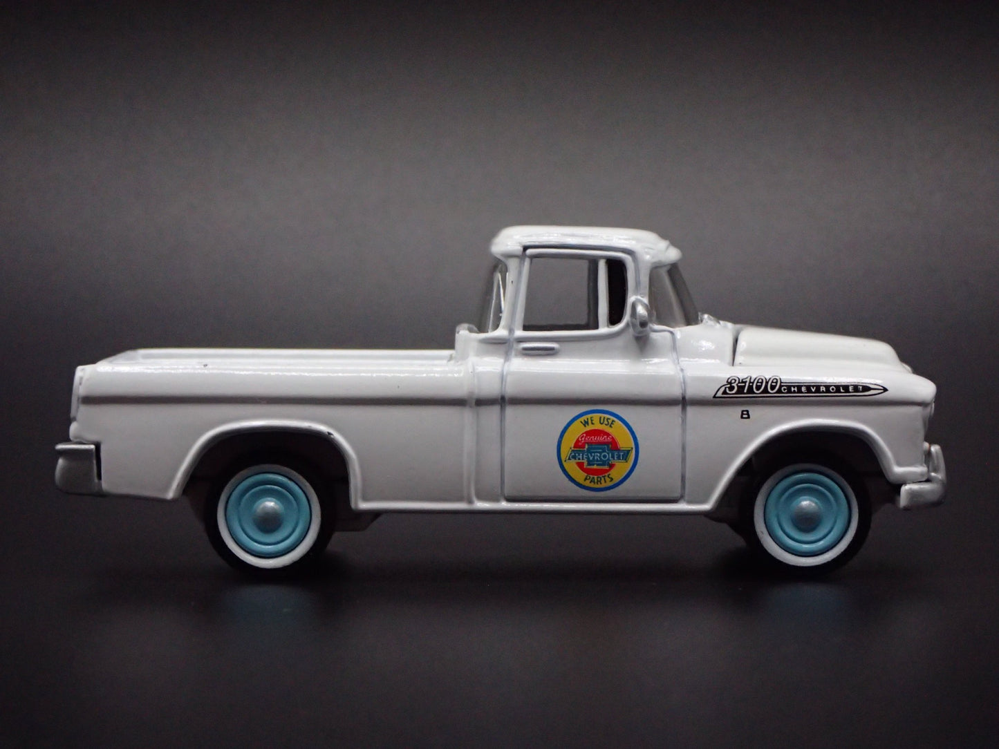 1955 CHEVROLET CAMEO PICKUP TRUCK JOHNNY WHITE LIGHTNING 1/64 DIECAST MODEL CAR