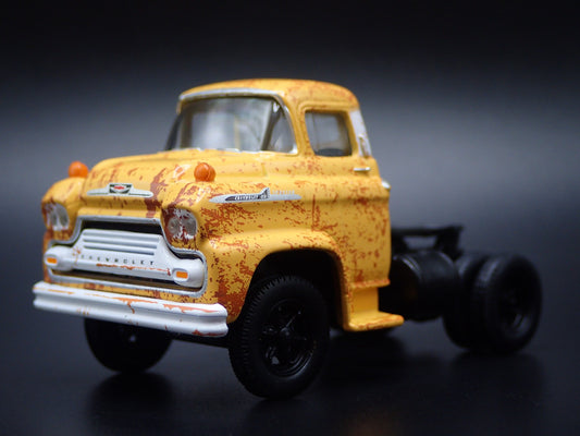 1958 58 CHEVROLET SPARTAN LCF 60 TRUCK WEATHERED 1:64 SCALE DIECAST MODEL CAR