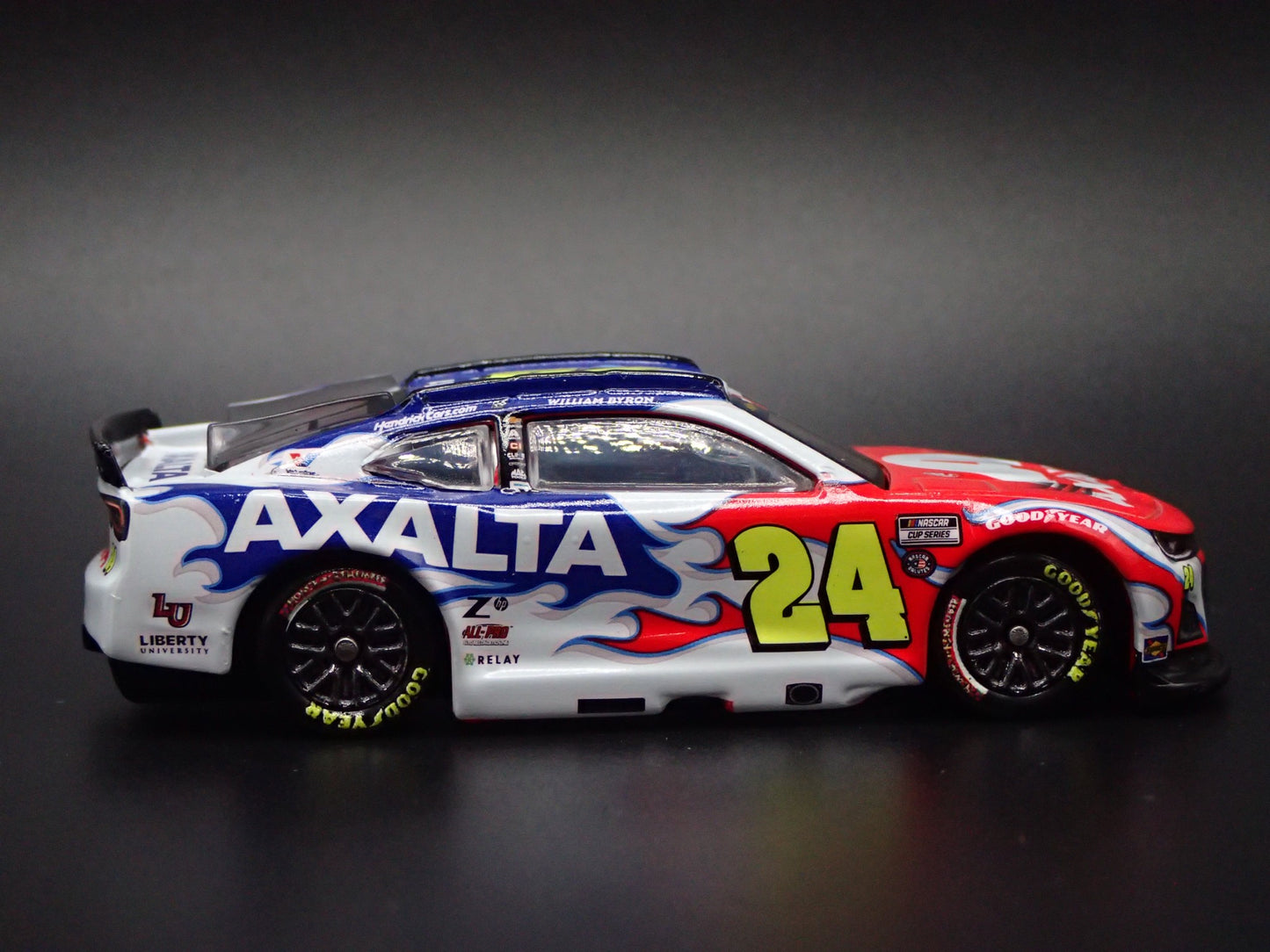 2025 25 CHEVY CHEVROLET #24 WILLIAM BYRON AXALTA NASCAR 1:64 DIECAST MODEL CAR