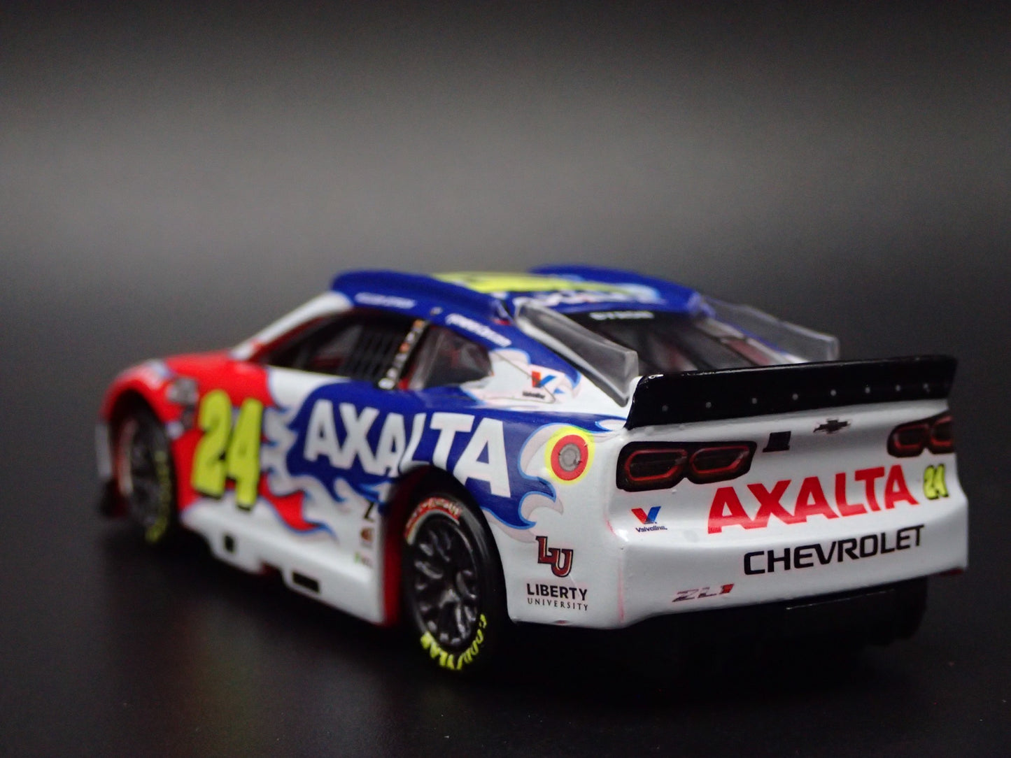 2025 25 CHEVY CHEVROLET #24 WILLIAM BYRON AXALTA NASCAR 1:64 DIECAST MODEL CAR