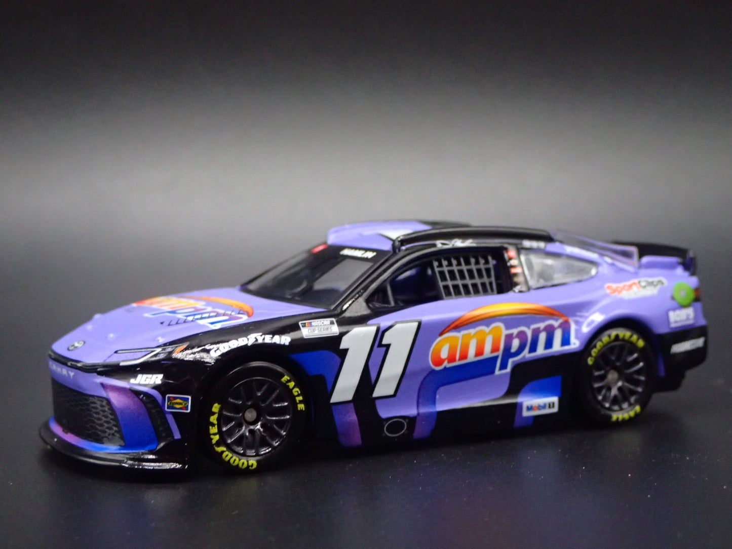 2025 25 TOYOTA CAMRY 11 DENNY HAMLIN AM PM NASCAR 1:64 SCALE DIECAST MODEL CAR