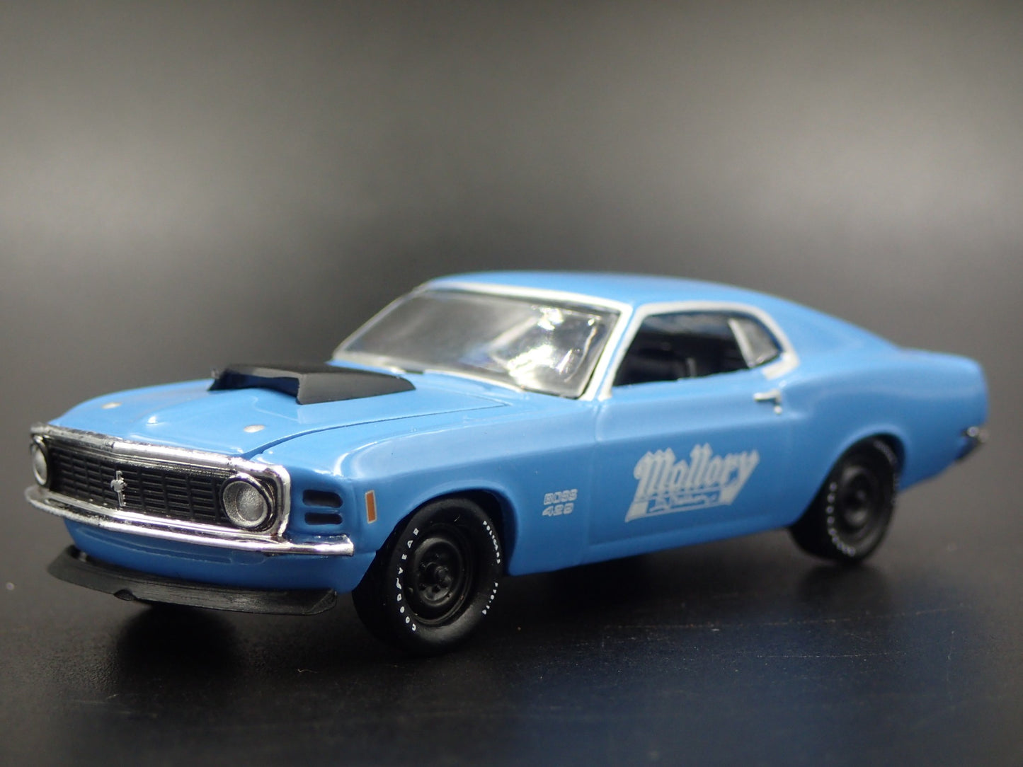 1970 70 FORD MUSTANG FASTBACK BOSS 429 MALLORY BLUE 1:64 SCALE DIECAST MODEL CAR
