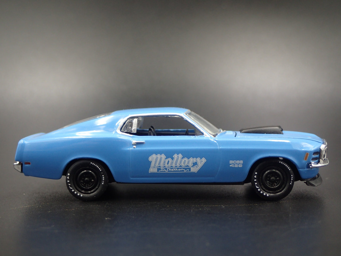 1970 70 FORD MUSTANG FASTBACK BOSS 429 MALLORY BLUE 1:64 SCALE DIECAST MODEL CAR